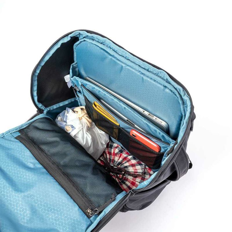 ThuleリュックスーリーB428LAccentBackpackバックパック大容量バッグビジネスリュックパソコン収納15.6インチメンズレディースブランド3204814
