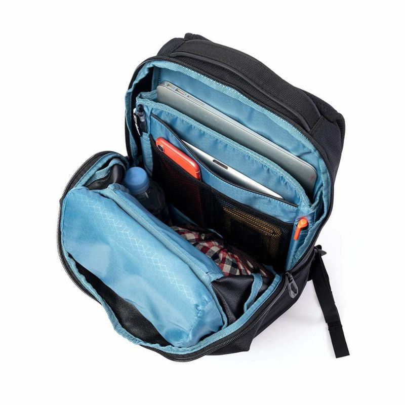 ThuleリュックスーリーA420LAccentBackpackバックパックコンパクトバッグビジネスリュックパソコン収納14インチメンズレディースブランド3204812