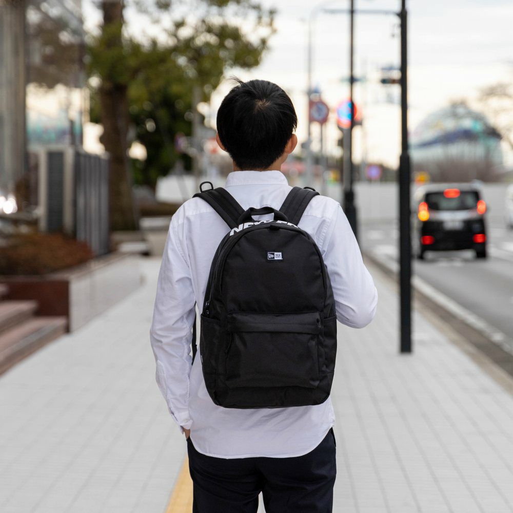 ニューエラリュックNEWERA27LLightPackリュックサック通学メンズレディース男子女子中学生高校生大学生通学リュックスポーツリュック大容量ライトパックNEWERA