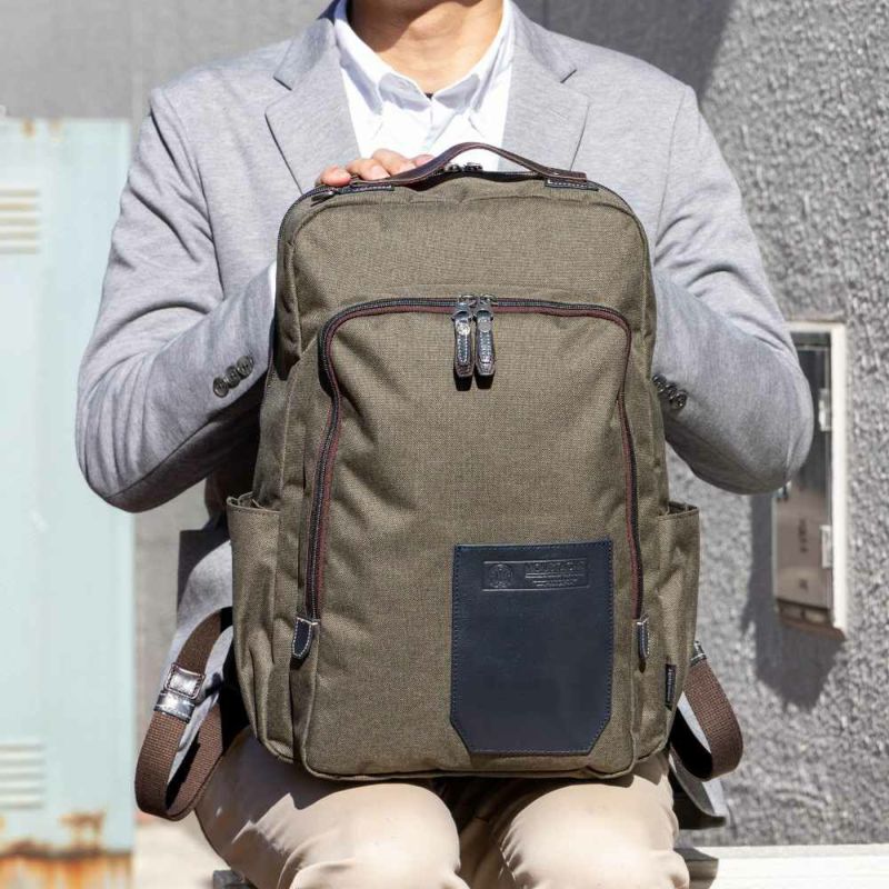 MOUSTACHEリュックムスタッシュメンズレディースA4リュックサックリックサックバッグ通勤通学おしゃれ人気大人大学生社会人大容量評判人気BMX-0513