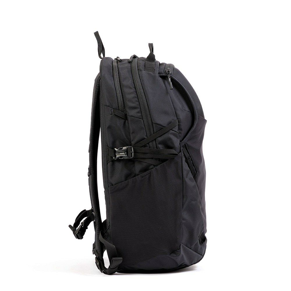 ThuleリュックスーリーB426LEnRouteBackpackバックパック大容量バッグPC収納パソコン収納メンズレディースブランド3204846