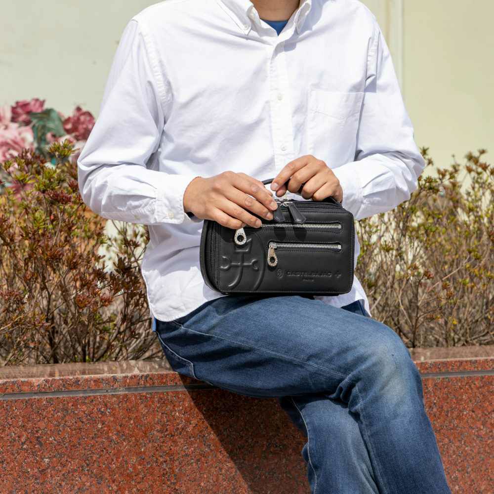 カステルバジャッククラッチバッグセカンドバッグWルームトリエIICASTELBAJAC本革メンズレディースバッグセカンドバッククラッチバックブランドレザー革おしゃれ75202