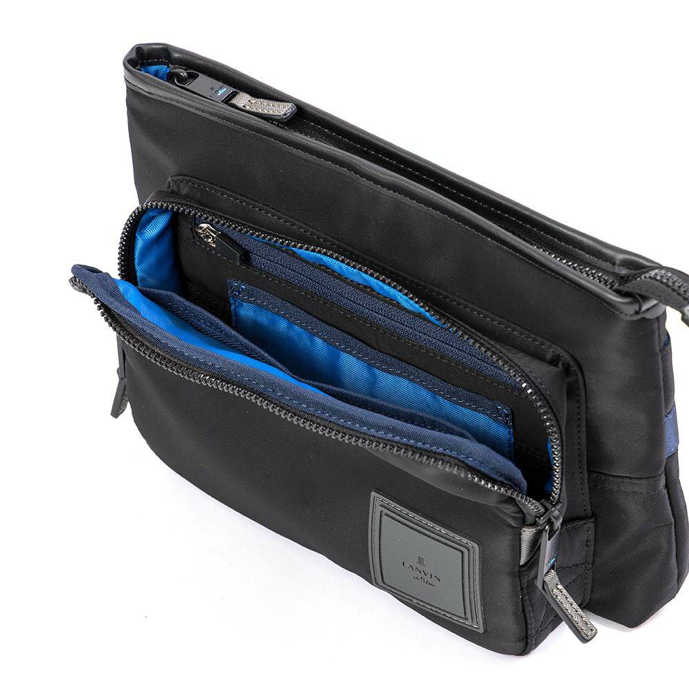 ランバンオンブルーショルダーバッグサコッシュLANVINenBleuショートメンズレディースブランド薄いコンパクト大人おしゃれ人気スマートショルダーバック斜めかけバッグ斜め掛けバッグ541101