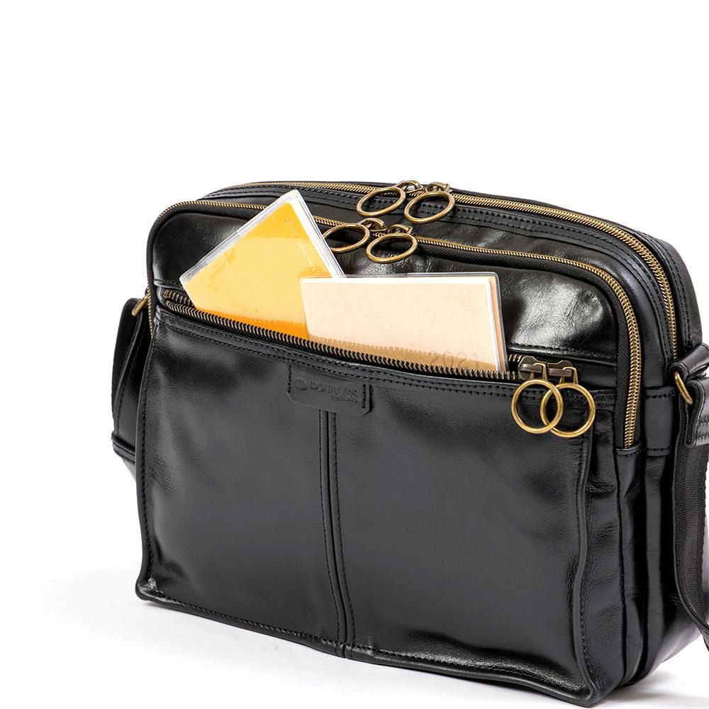 DOUBLESダブルスショルダーバッグB5バッグメンズレディース本革革レザーブランドおしゃれショルダーBCG-7405