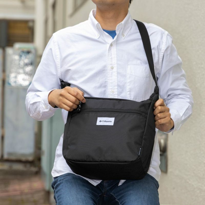 ショルダーバッグメンズコロンビアColumbiaB5大きめショルダーバックショルダーバッグバック斜め掛けバッグ肩掛けカバン斜めがけバッグメンズショルダー人気ブランド軽量おしゃれ旅行PU8629