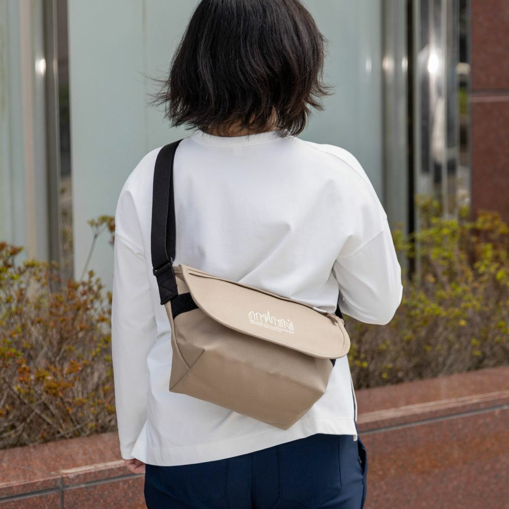 マンハッタンポーテージショルダーバッグB5ManhattanPortageメンズレディースキャンバスコットン大容量ブランド斜めがけ斜め掛け大人人気CasualMessengerBagJRCanvas