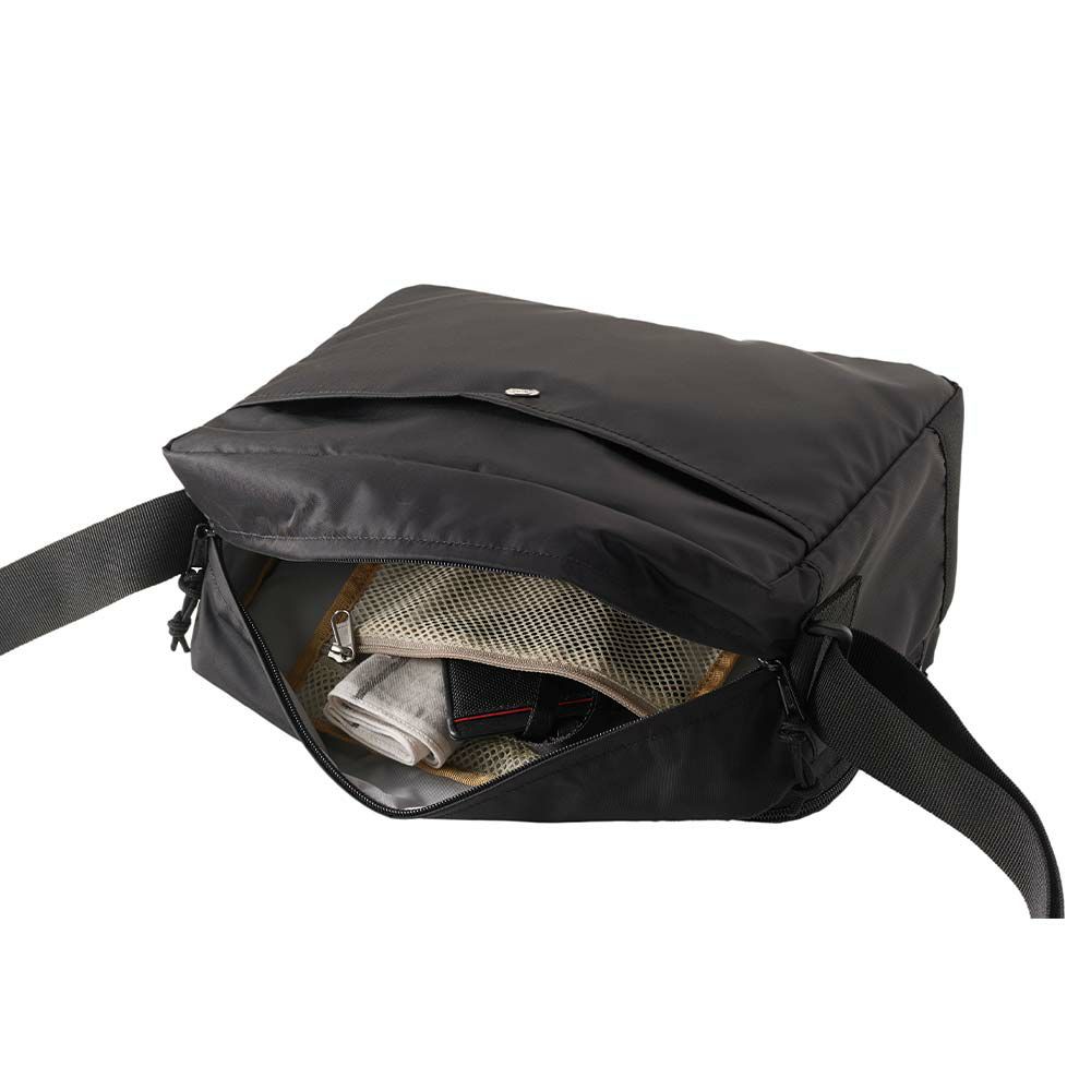 コールマンショルダーバッグColemanWALKERSHOULDERショルダーバックメンズレディースショルダー斜めがけ斜め掛け肩掛けカバンおしゃれ人気通学通勤ブランド大きめ大人ウォーカーショルダー