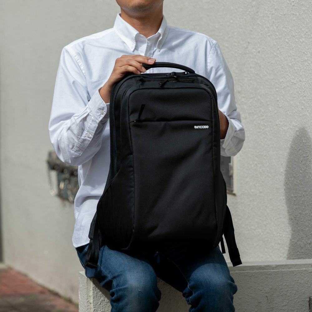 IncaseインケースリュックICONPack正規品バックパックB4メンズレディースアイコンパックナイロンPCリュックビジネスリュックビジネス通勤通学コンパクト3717304537173047