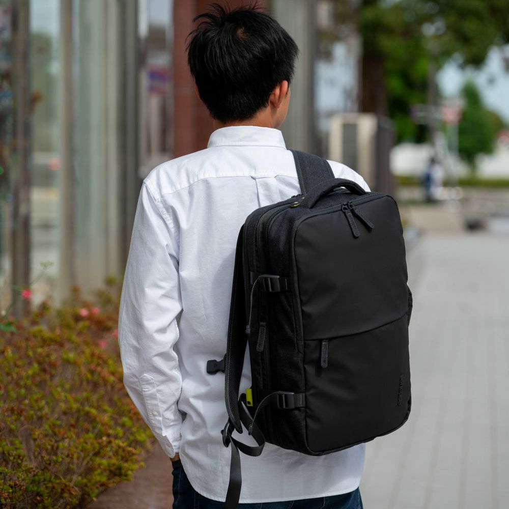 IncaseインケースリュックEOTravelBackPack正規品バックパックB427Lメンズレディース大容量EOトラベルバックパックPCリュックビジネスリュックビジネス出張通勤通学旅行人気おしゃれEOTRAVELBACKPACK
