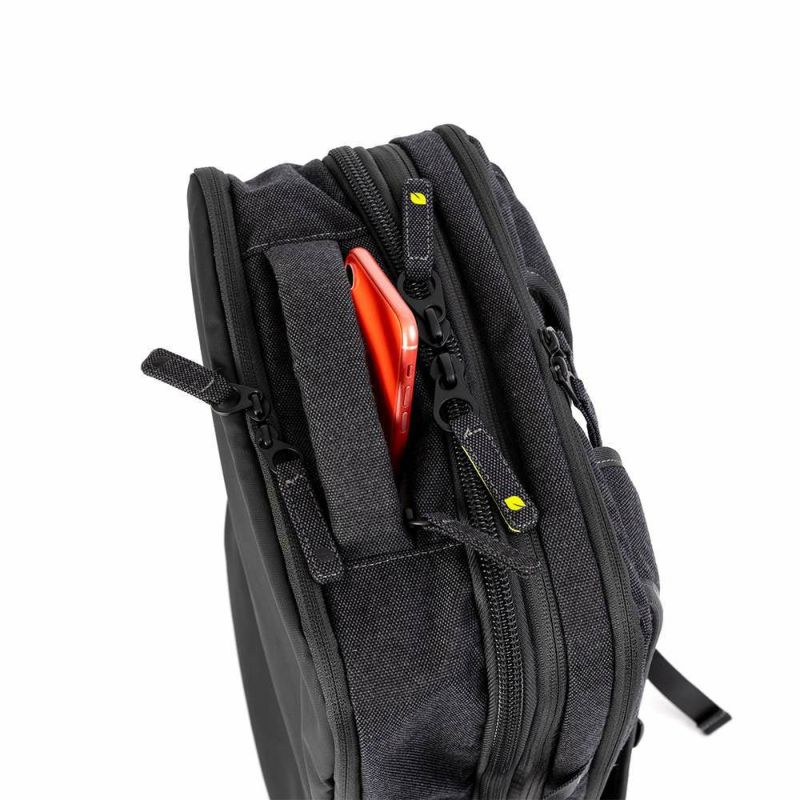 IncaseインケースリュックEOTravelBackPack正規品バックパックB427Lメンズレディース大容量EOトラベルバックパックPCリュックビジネスリュックビジネス出張通勤通学旅行人気おしゃれEOTRAVELBACKPACK