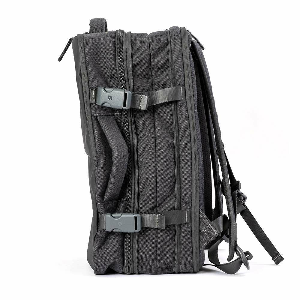 IncaseインケースリュックEOTravelBackPack正規品バックパックB427Lメンズレディース大容量EOトラベルバックパックPCリュックビジネスリュックビジネス出張通勤通学旅行人気おしゃれEOTRAVELBACKPACK