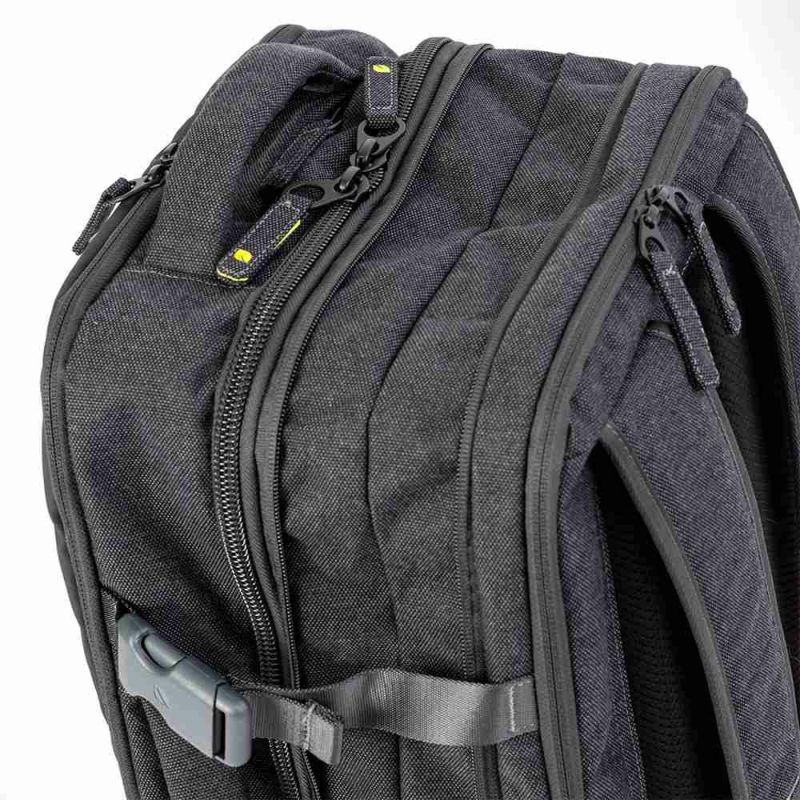 IncaseインケースリュックEOTravelBackPack正規品バックパックB427Lメンズレディース大容量EOトラベルバックパックPCリュックビジネスリュックビジネス出張通勤通学旅行人気おしゃれEOTRAVELBACKPACK