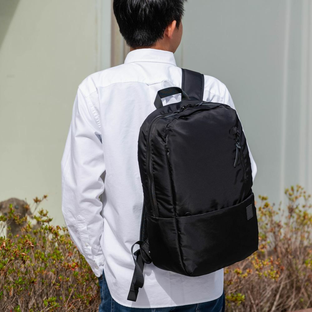 IncaseインケースリュックCampassBackpack正規品B4メンズレディースビジネスリュックコンパスバックパック通勤通学大容量人気カジュアルおしゃれ3719100637191007