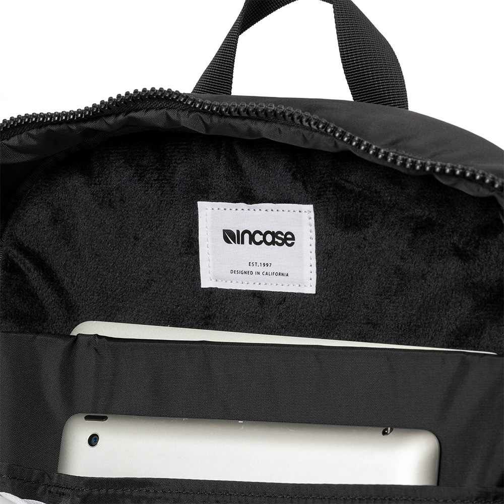 IncaseインケースリュックCampassBackpack正規品B4メンズレディースビジネスリュックコンパスバックパック通勤通学大容量人気カジュアルおしゃれ3719100637191007