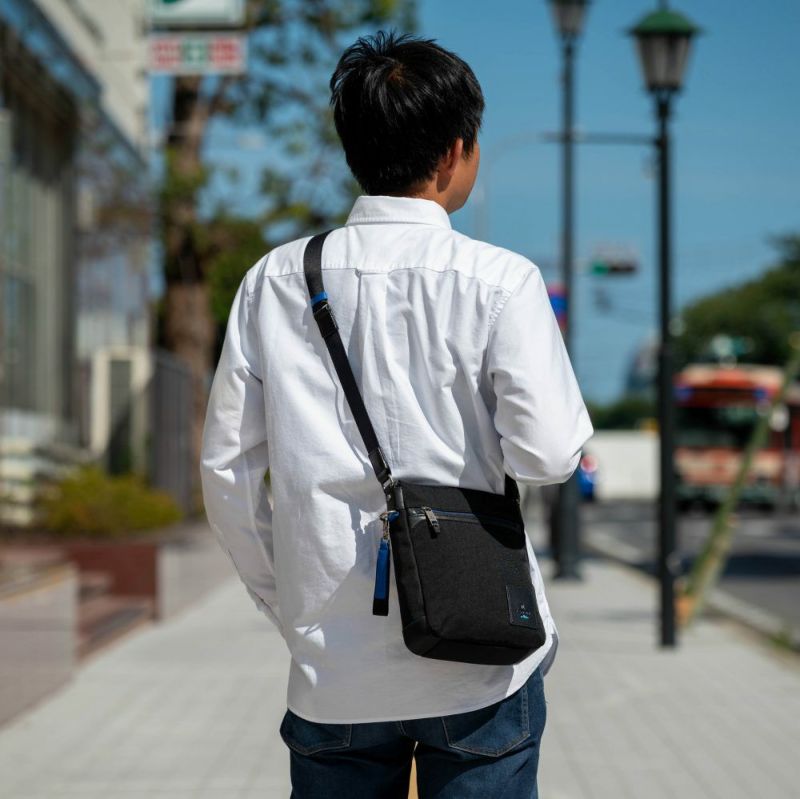 ランバンオンブルーショルダーバッグB5LANVINenBleuリール大容量大きめメンズレディースブランド大人おしゃれ人気スマートショルダーバック斜めかけバッグ斜め掛けバッグ530111