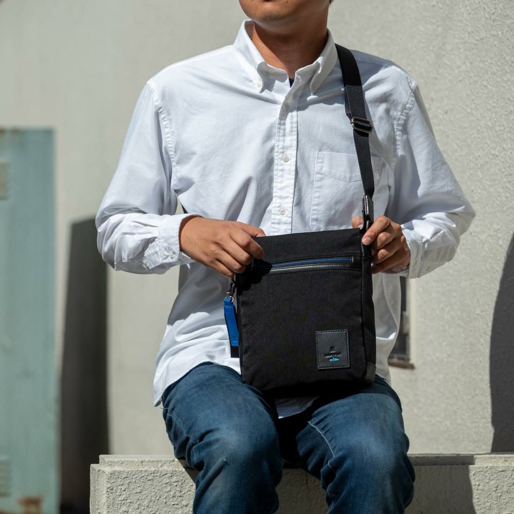 ランバンオンブルーショルダーバッグB5LANVINenBleuリール大容量大きめメンズレディースブランド大人おしゃれ人気スマートショルダーバック斜めかけバッグ斜め掛けバッグ530111