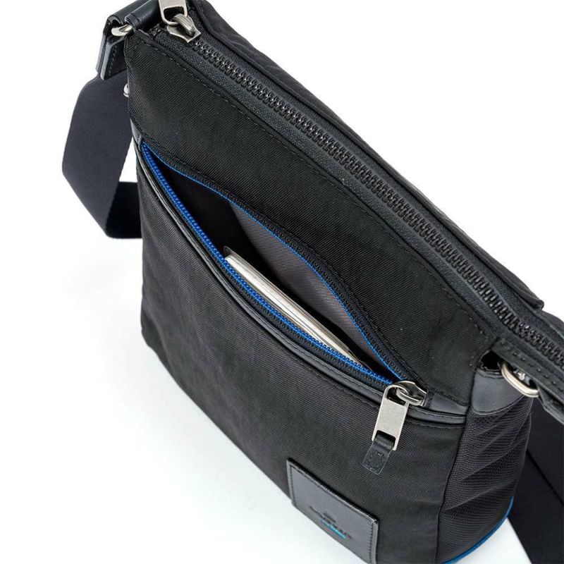 ランバンオンブルーショルダーバッグB5LANVINenBleuリール大容量大きめメンズレディースブランド大人おしゃれ人気スマートショルダーバック斜めかけバッグ斜め掛けバッグ530111