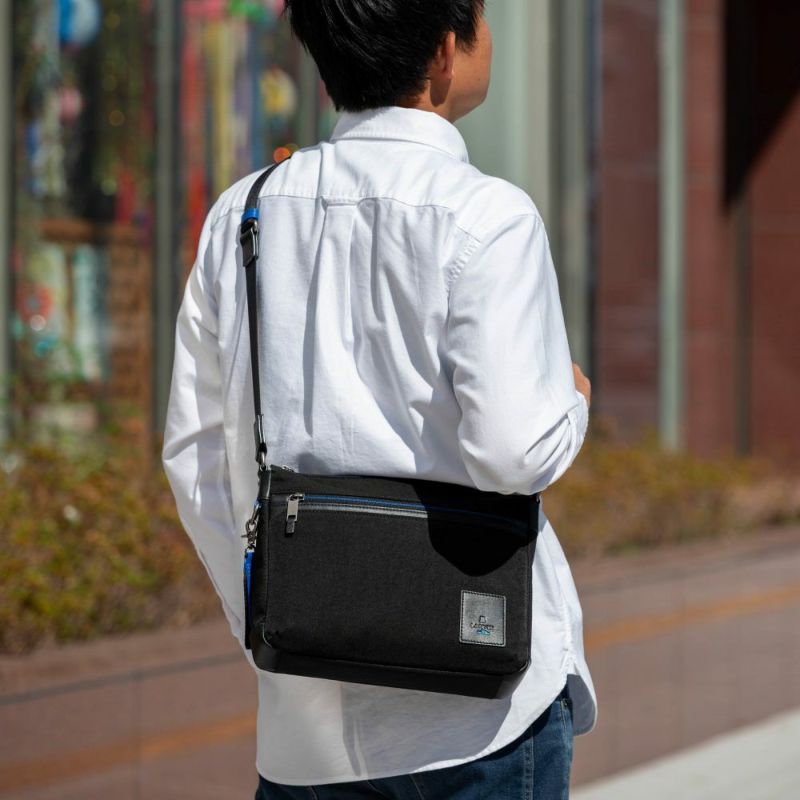 ランバンオンブルーショルダーバッグB5LANVINenBleuリール大容量大きめメンズレディースブランド大人おしゃれ人気スマートショルダーバック斜めかけバッグ斜め掛けバッグ530112