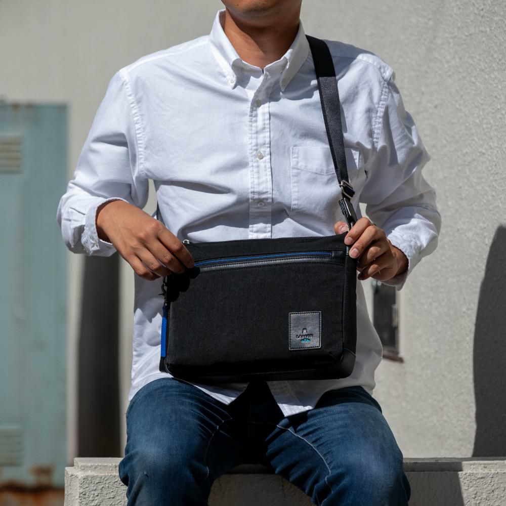 ランバンオンブルーショルダーバッグB5LANVINenBleuリール大容量大きめメンズレディースブランド大人おしゃれ人気スマートショルダーバック斜めかけバッグ斜め掛けバッグ530112