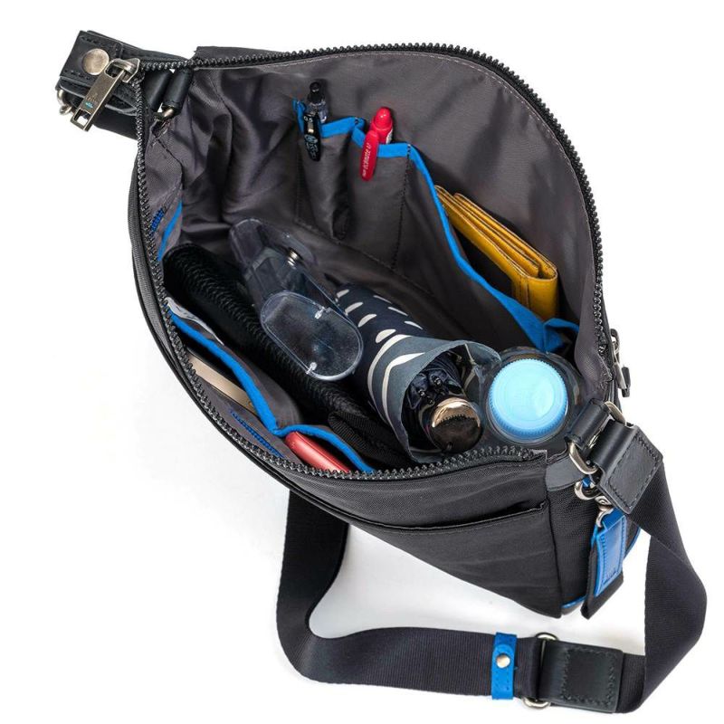 ランバンオンブルーショルダーバッグB5LANVINenBleuリール大容量大きめメンズレディースブランド大人おしゃれ人気スマートショルダーバック斜めかけバッグ斜め掛けバッグ530112