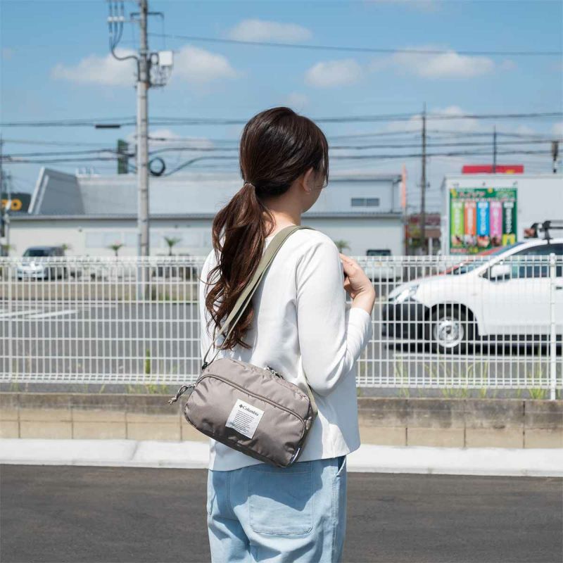 コロンビアショルダーバッグColumbiaメンズレディースショルダーバックショルダーバッグ斜め掛けバッグ斜めがけバッグ肩掛けカバン斜め掛けななめがけバッグ撥水おしゃれ旅行軽い軽量小さめPU8775