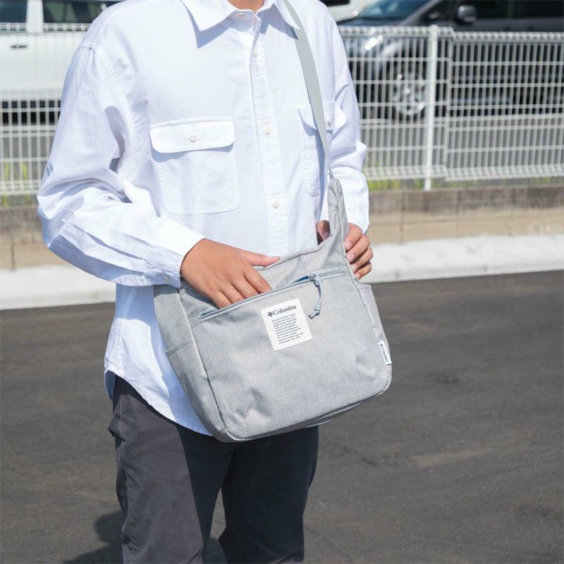 コロンビアショルダーバッグメンズColumbiaB5大きめショルダーバックショルダーバッグバック斜め掛けバッグ肩掛けカバン斜めがけバッグメンズショルダー人気ブランド軽量おしゃれ旅行PU8748