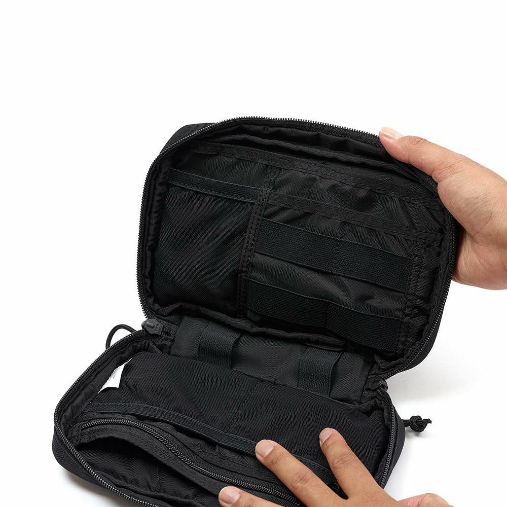 ブリーフィングポーチBRIEFINGGADGETPOUCHMWGENIIガジェットポーチ小物入れメンズレディースガジェットケース充電器周辺機器小物BRA233A41