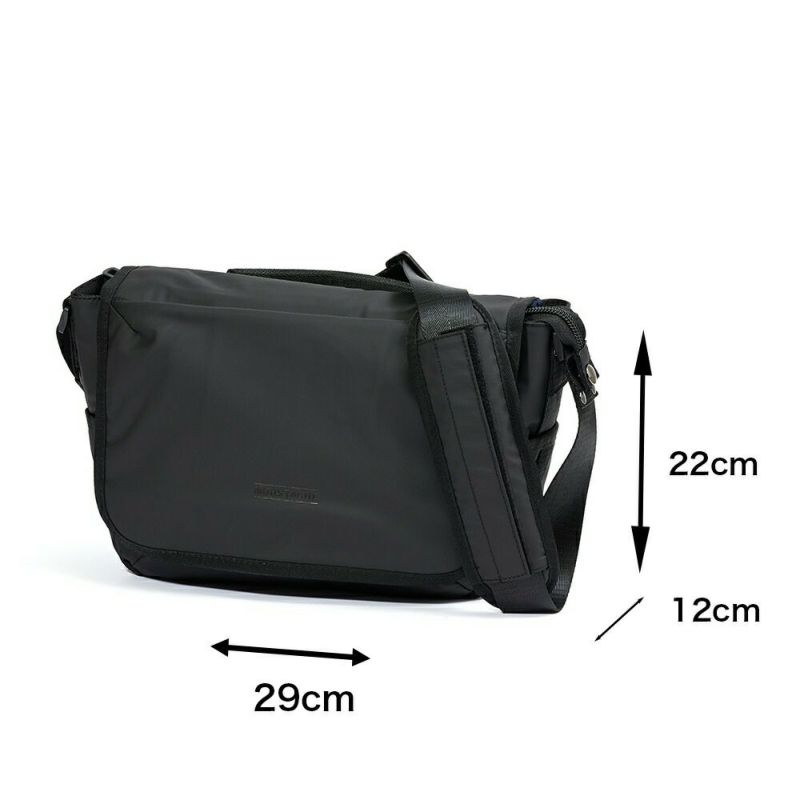 MOUSTACHEショルダーバッグムスタッシュB5メンズレディースショルダーショルダーバック斜めがけ斜め掛けおしゃれかっこいいカジュアル人気通学軽量ブランド大人小さめ30代40代50代MJT-4573