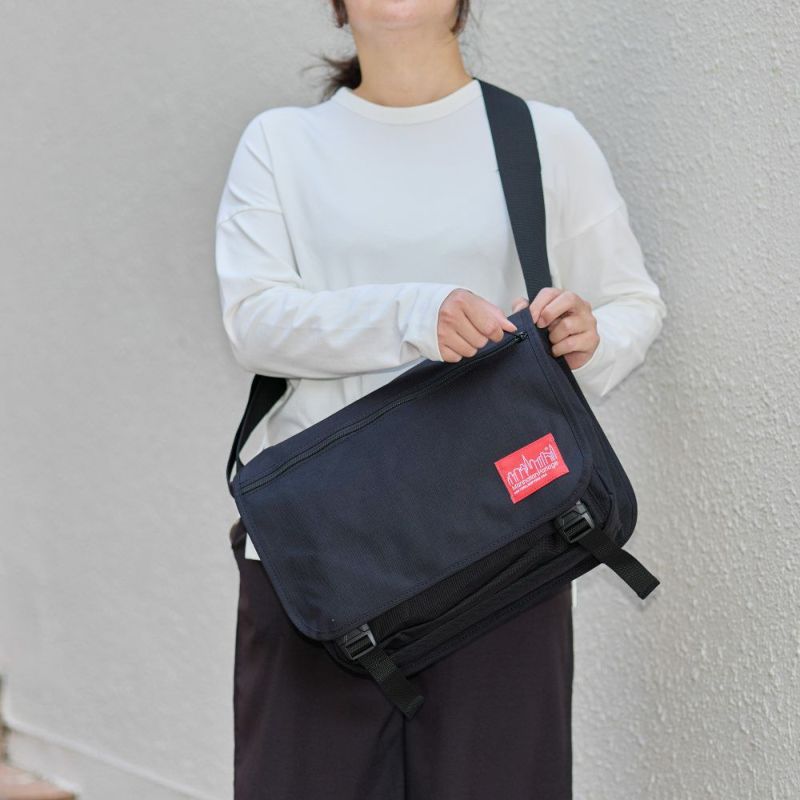 マンハッタンポーテージショルダーバッグManhattanPortageメンズレディースA4大きめメッセンジャーバッグブランド斜めがけ大人おすすめおしゃれ人気大容量EuropaSimplifyShoulderBagMP1439S