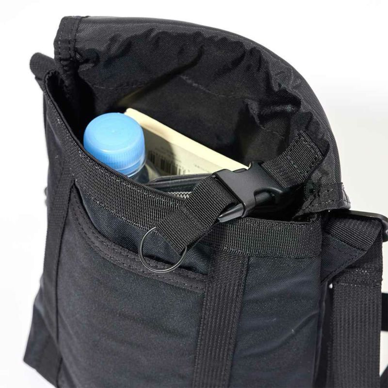 ブリーフィングBRIEFINGショルダーバッグJETTALLMWGENIIメンズレディースショルダーバック小さめコンパクト縦型斜めがけバッグ斜め掛けバッグブランド薄い正規品BRA233L31