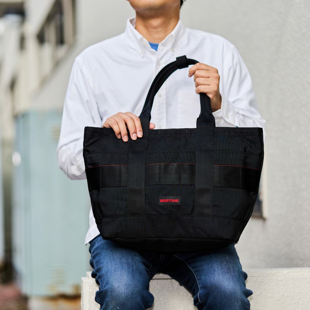 ブリーフィングBRIEFINGトートバッグDISCRETETOTESMMWGENIIメンズレディースA4ビジネストートビジネスバッグコンパクト小さめ通勤通学ブランドビジネス肩掛けカバン正規品BRA233T25