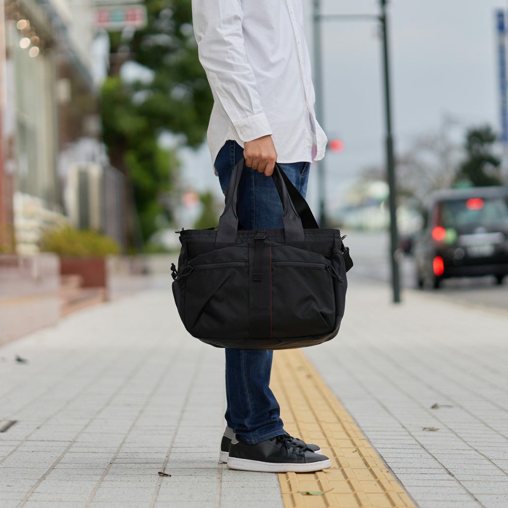 ブリーフィングBRIEFINGトートバッグボストンバッグURBANGYMEASYWIREメンズレディース大容量大きめスポーツジム通いブランド肩掛けカバンスポーツボストンバッグ正規品BRL243T01