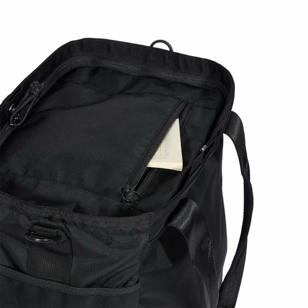 ブリーフィングBRIEFINGトートバッグボストンバッグURBANGYMWIREメンズレディース大容量大きめスポーツジム通いブランド肩掛けカバンスポーツボストンバッグ正規品BRL243T02