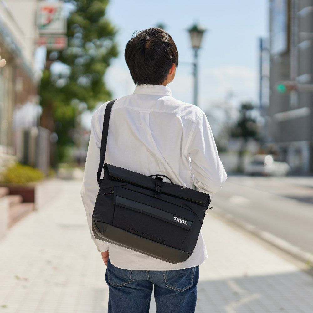 ThuleショルダーバッグスーリーParamountCrossbody14LメンズレディースブランドショルダーバッグメッセンジャーバッグPC収納パソコン収納14インチ大容量大きめメンズレディース正規品3205007