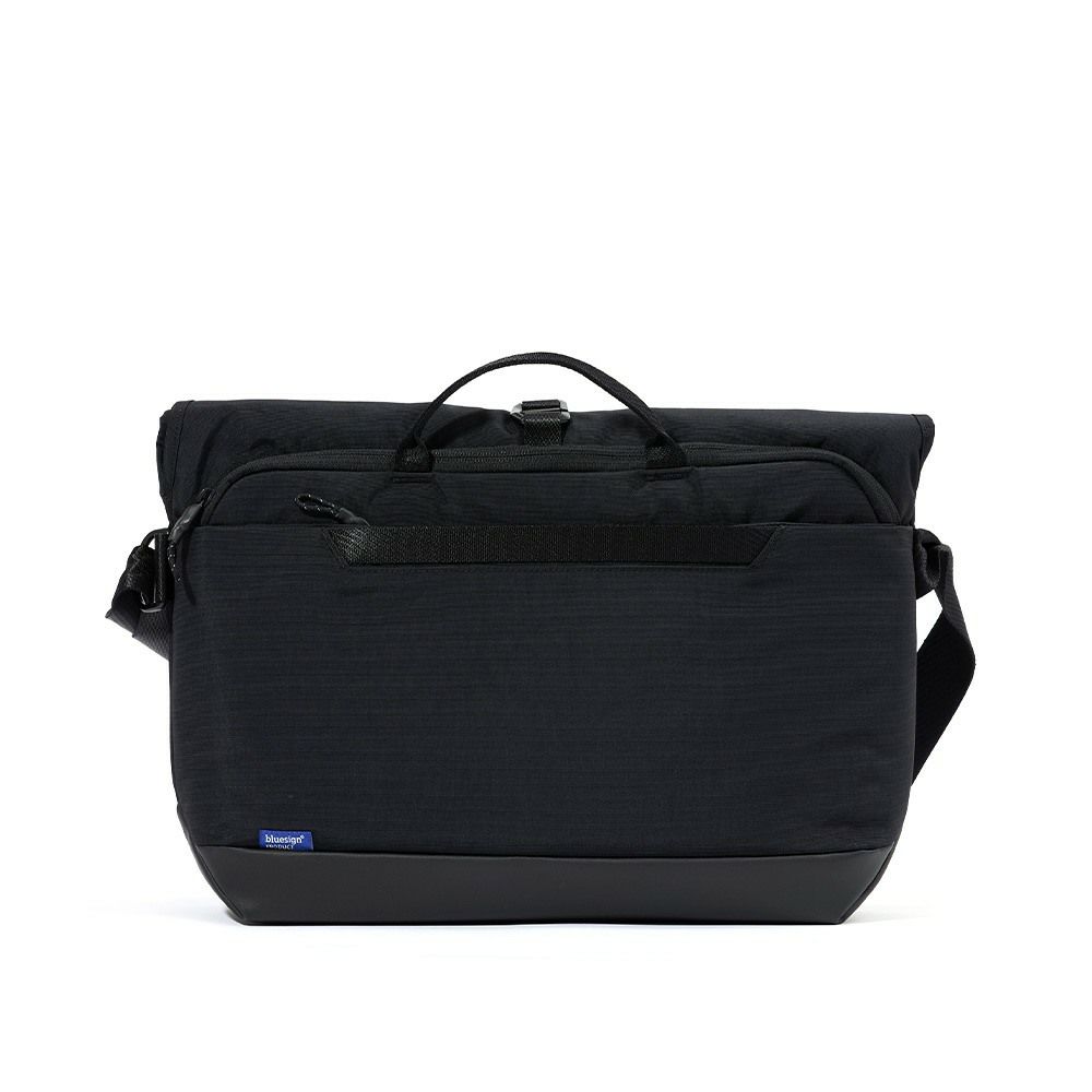 ThuleショルダーバッグスーリーParamountCrossbody14LメンズレディースブランドショルダーバッグメッセンジャーバッグPC収納パソコン収納14インチ大容量大きめメンズレディース正規品3205007