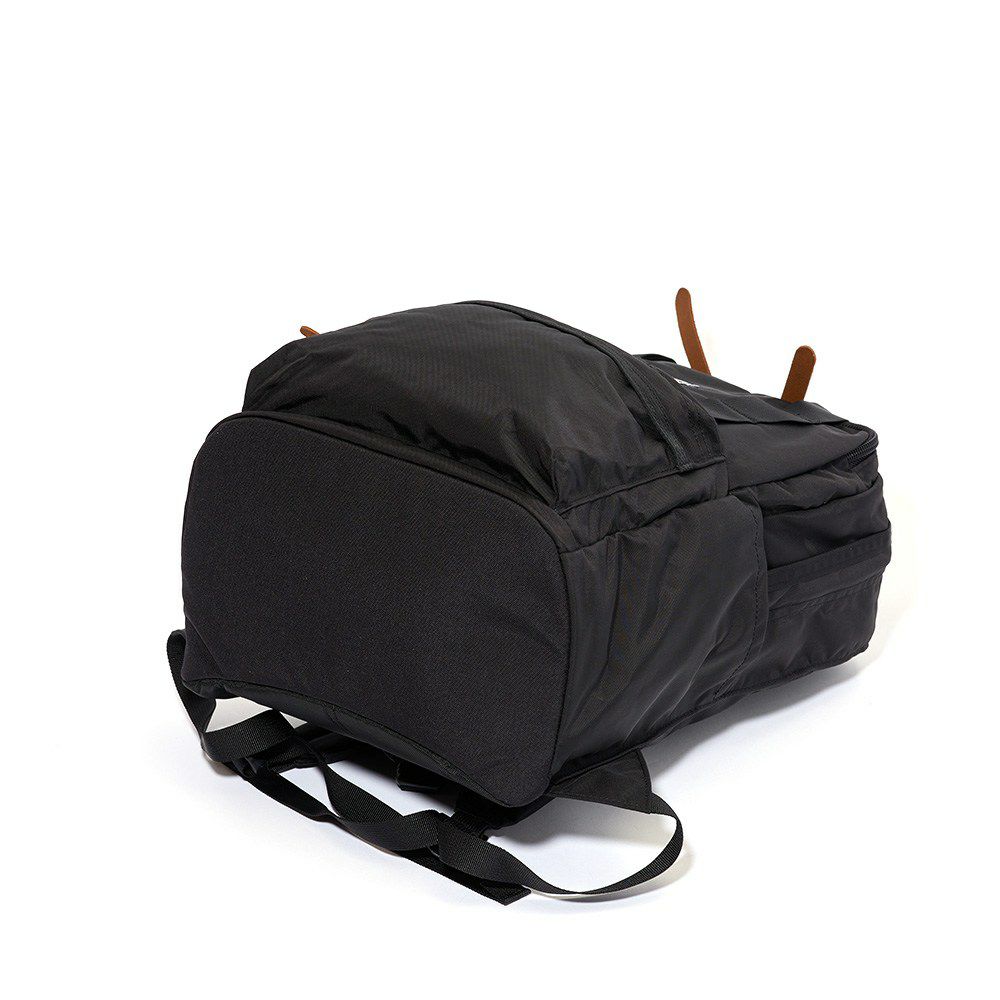 【正規取扱店】グレゴリーリュックGREGORY18Lイージーピージーデイメンズレディース男子女子大人通学通勤クラシックデイパックバッグ小さめコンパクトおすすめ人気使いやすいブラック