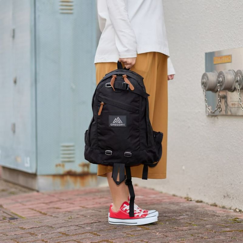 【正規取扱店】グレゴリーリュックGREGORY18LファインデイV2メンズレディース男子女子大人通学通勤クラシックデイパックバッグ小さめコンパクトおすすめ人気使いやすいブラックJP
