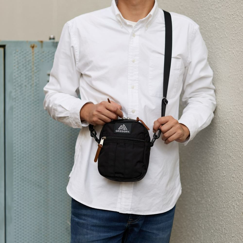【正規取扱店】グレゴリーショルダーバッグGREGORY2LクイックポケットMメンズレディースコンパクト小さめショルダーバックショルダーブランド斜めがけ斜め掛け大人おすすめおしゃれ人気ブラック