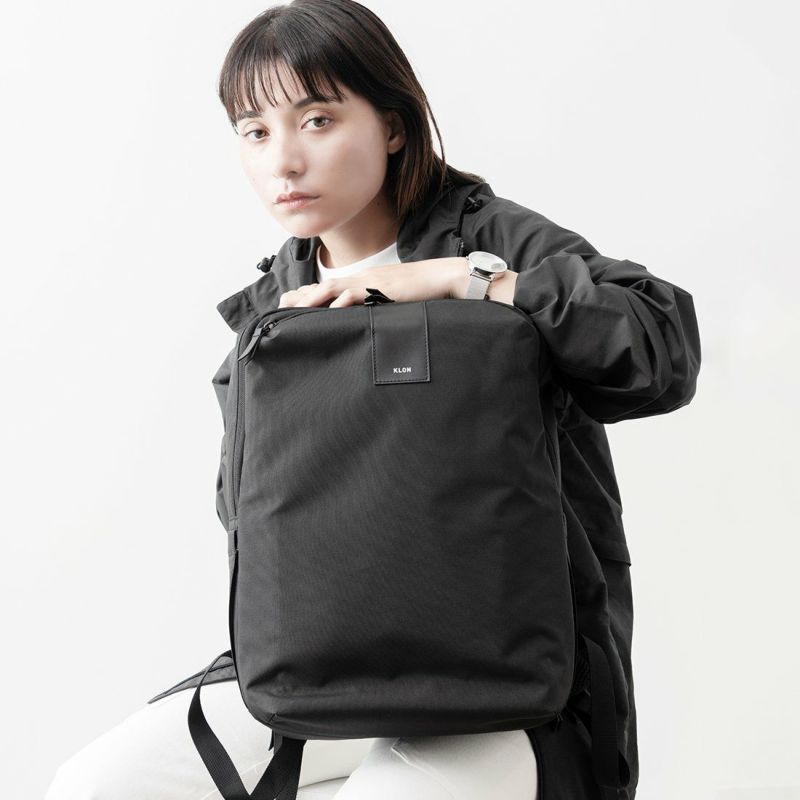 KLONリュッククローンメンズレディースLIGHTBASICRUCKSACK16Lバックパックリュックサック通学通勤撥水おしゃれブラック黒モノトーン