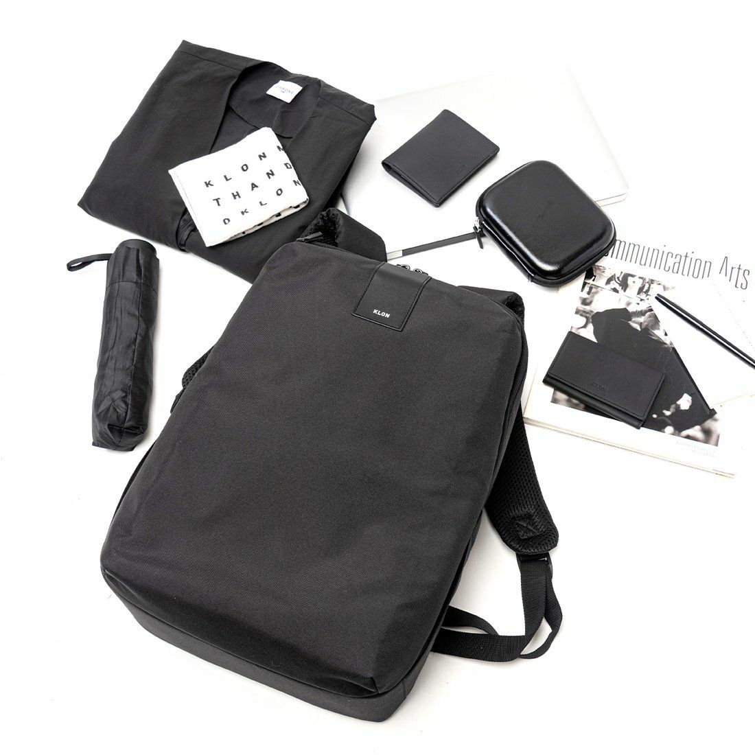 KLONリュッククローンメンズレディースLIGHTBASICRUCKSACK16Lバックパックリュックサック通学通勤撥水おしゃれブラック黒モノトーン
