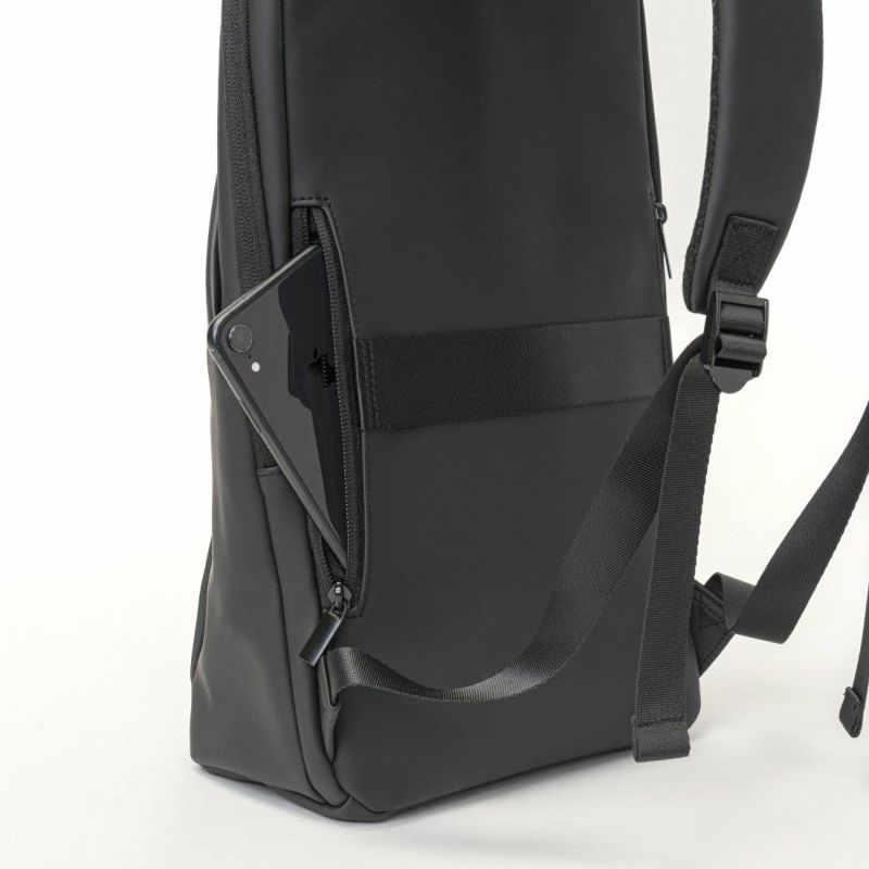 KLONリュッククローンメンズレディースMATTECOATEDRUCKSACKWAV14Lバックパックリュックサック通学通勤撥水おしゃれブラック黒モノトーン