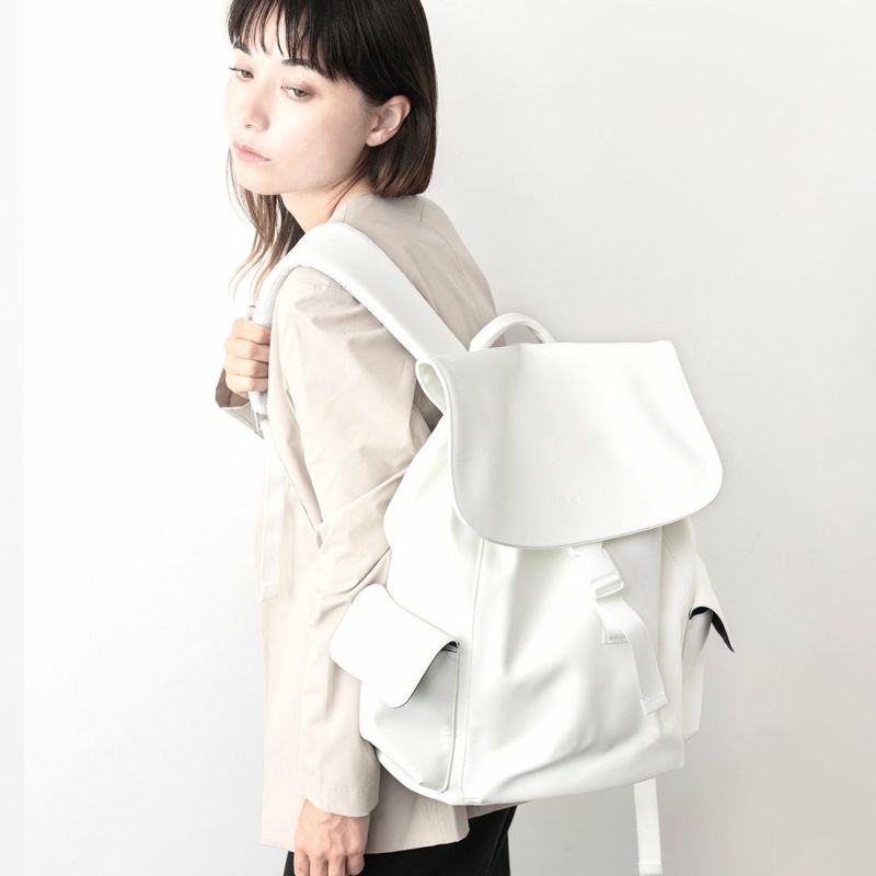 KLONリュッククローンメンズレディースMATTECOATEDRUCKSACKTRA18Lバックパックリュックサック通学通勤撥水おしゃれブラック黒ホワイト白