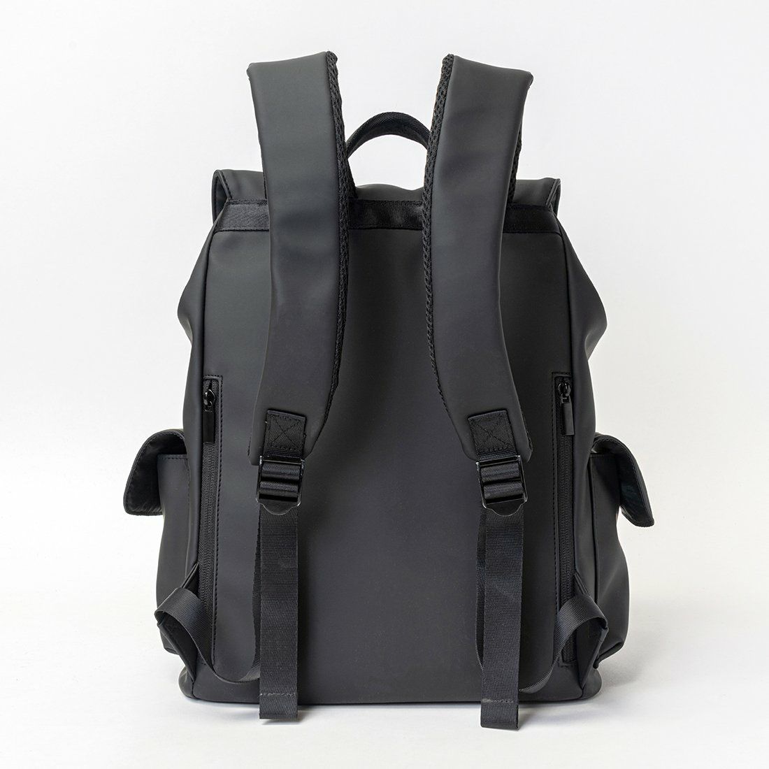 KLONリュッククローンメンズレディースMATTECOATEDRUCKSACKTRA18Lバックパックリュックサック通学通勤撥水おしゃれブラック黒ホワイト白