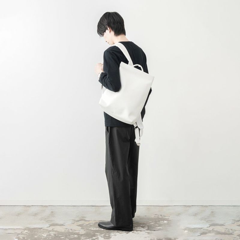 KLONリュッククローンメンズレディースMATTECOATEDRUCKSACK-SIM15Lバックパックリュックサック通学通勤撥水おしゃれブラック黒ホワイト白