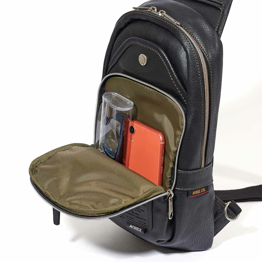 アビレックスボディバッグAVIREX大きめ大容量バッグ合皮ショルダーバッグアヴィレックスメンズレディースボディバックブランド人気かっこいい30代40代50代60代AX5001