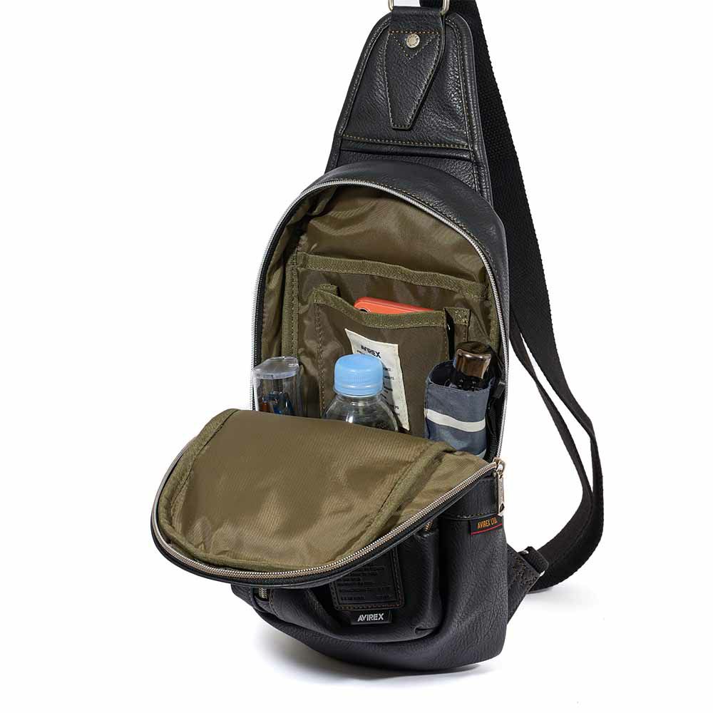 アビレックスボディバッグAVIREX大きめ大容量バッグ合皮ショルダーバッグアヴィレックスメンズレディースボディバックブランド人気かっこいい30代40代50代60代AX5001