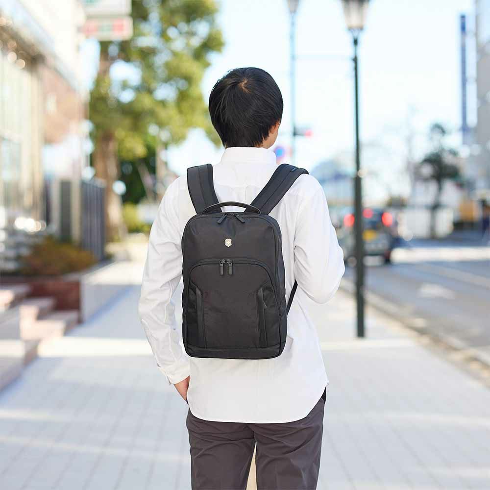 ビクトリノックスリュックビジネスリュックミニVICTORINOXビジネスバッグ小さめコンパクトA414Lアルトモントプロフェッショナルシティラップトップバックパックメンズレディース612253