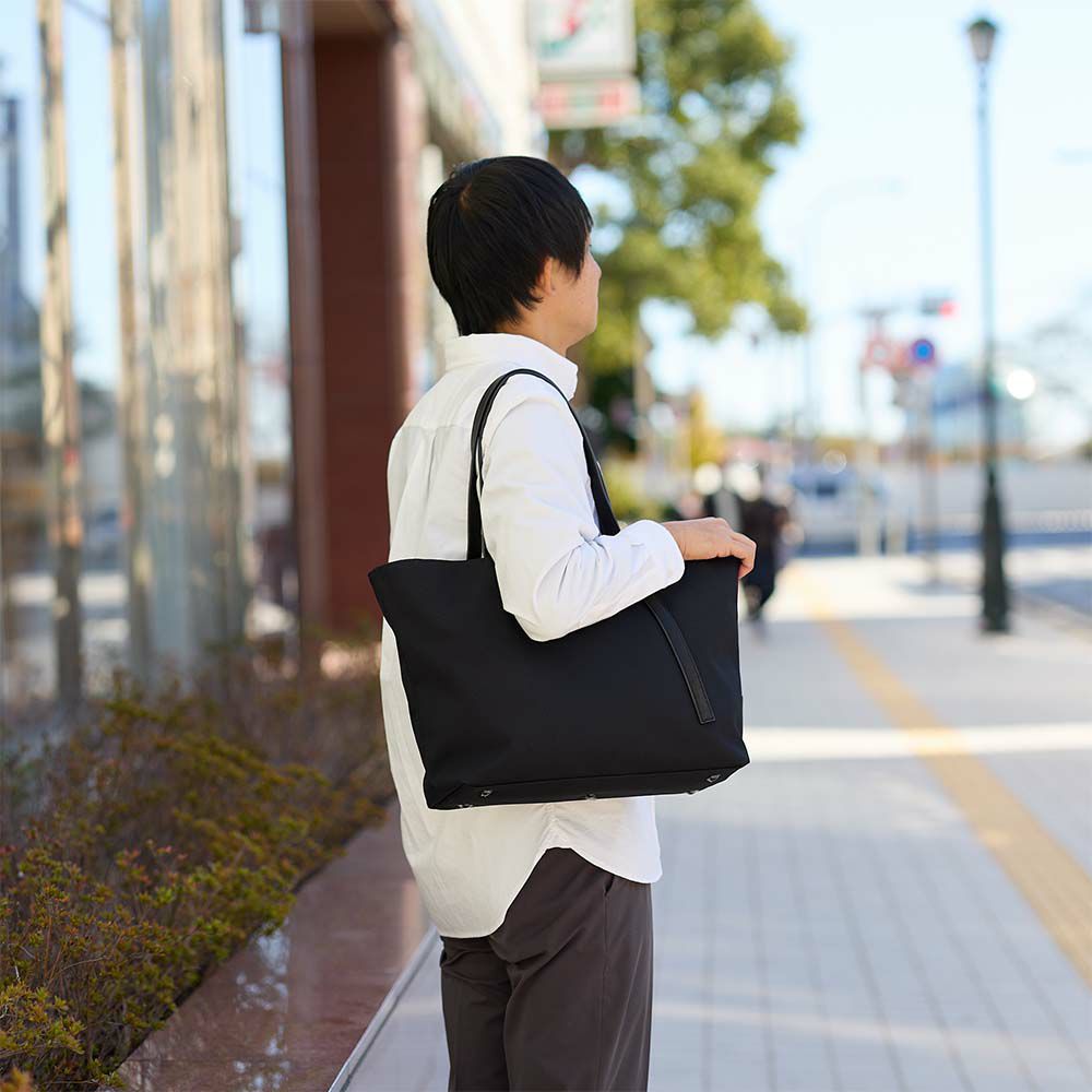 UncoeurトートバッグアンクールトートバックTOROIITORO2メンズレディース肩掛けカバントートバッグおしゃれシンプルブランドブラック無地撥水TORO2K903061