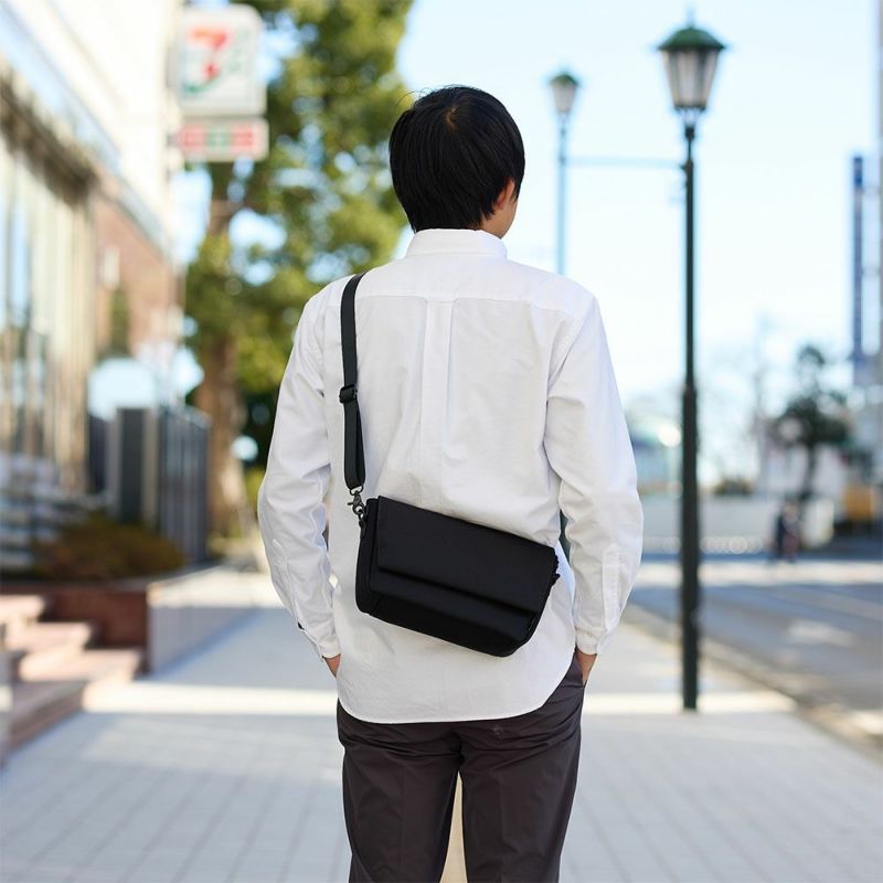 UncoeurショルダーバッグアンクールショルダーバックTOROIITORO2メンズレディースバッグおしゃれシンプルブランドおすすめ人気ブラック無地撥水TORO2K902003N