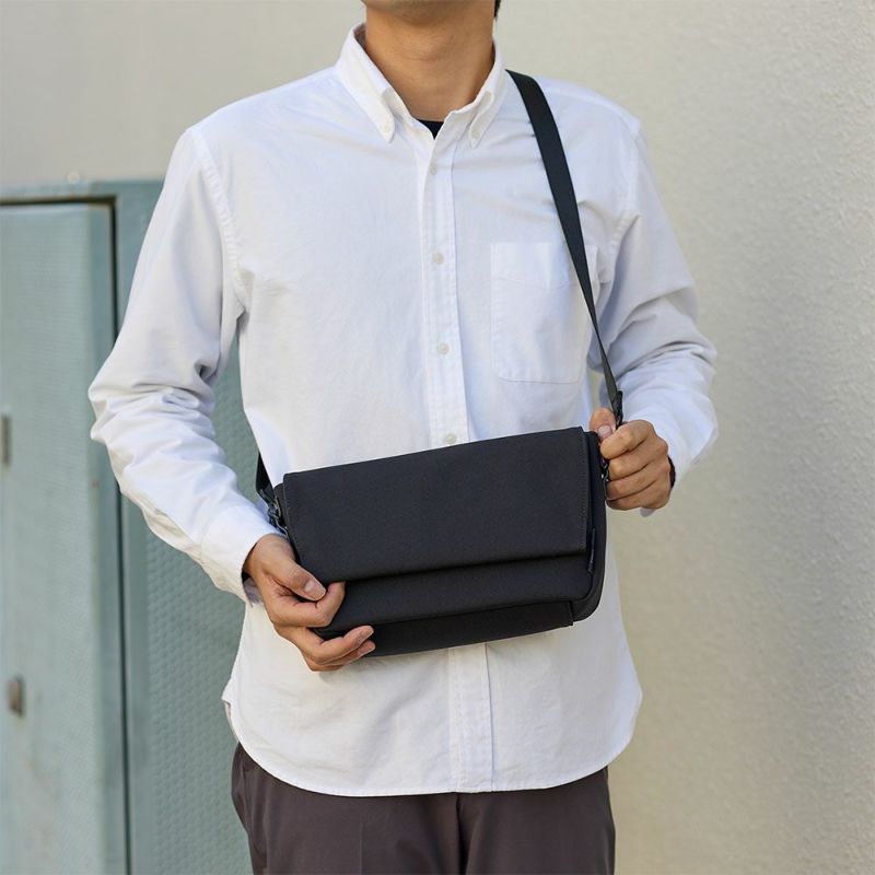 UncoeurショルダーバッグアンクールショルダーバックTOROIITORO2メンズレディースバッグおしゃれシンプルブランドおすすめ人気ブラック無地撥水TORO2K902003N